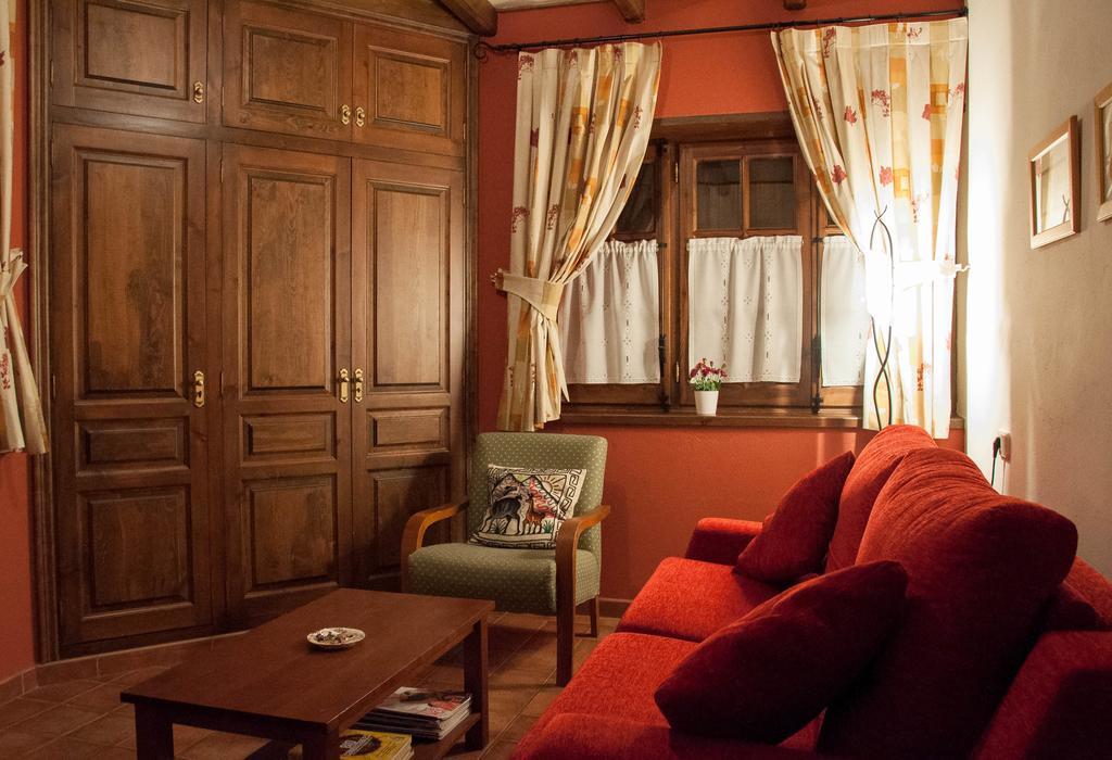 Sisquet Apartaments Эрильяваль Номер фото