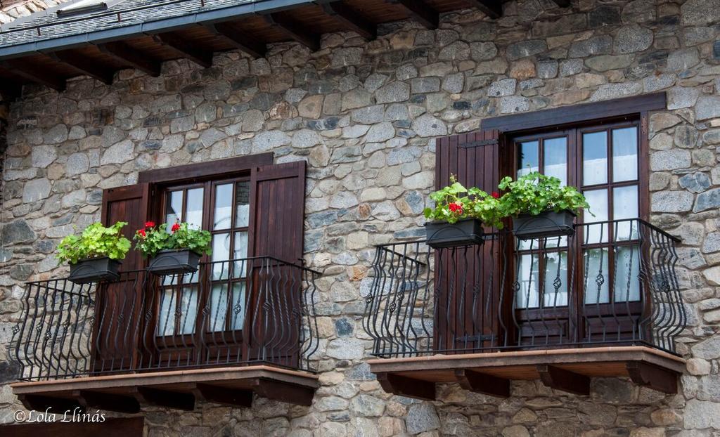 Sisquet Apartaments Эрильяваль Экстерьер фото